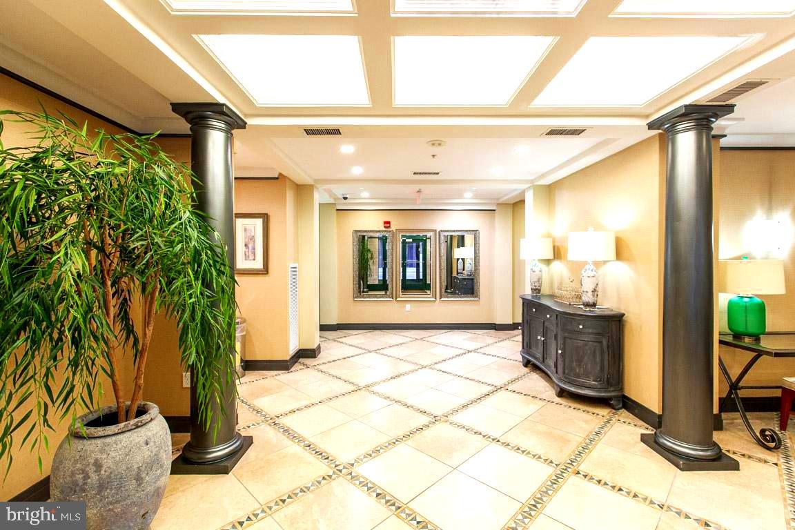 STATION SQUARE - Residential