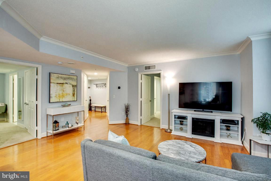 STATION SQUARE - Residential