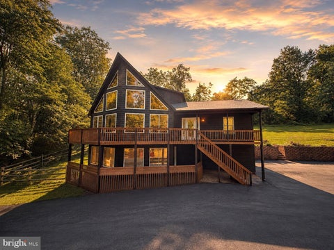Homes For Sale - 184 Apple Jack Circle<br/> LINDEN, VA 22642