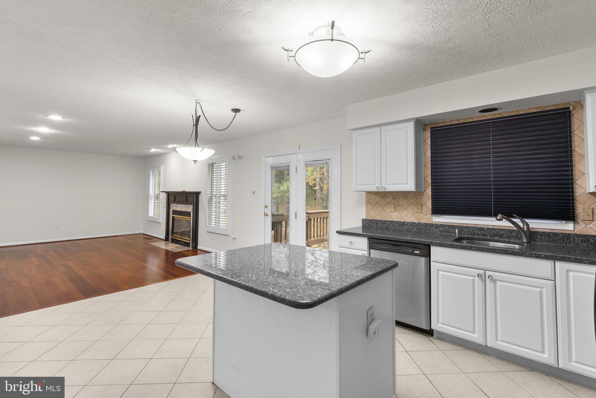 SHEPHERDS GLEN - Residential