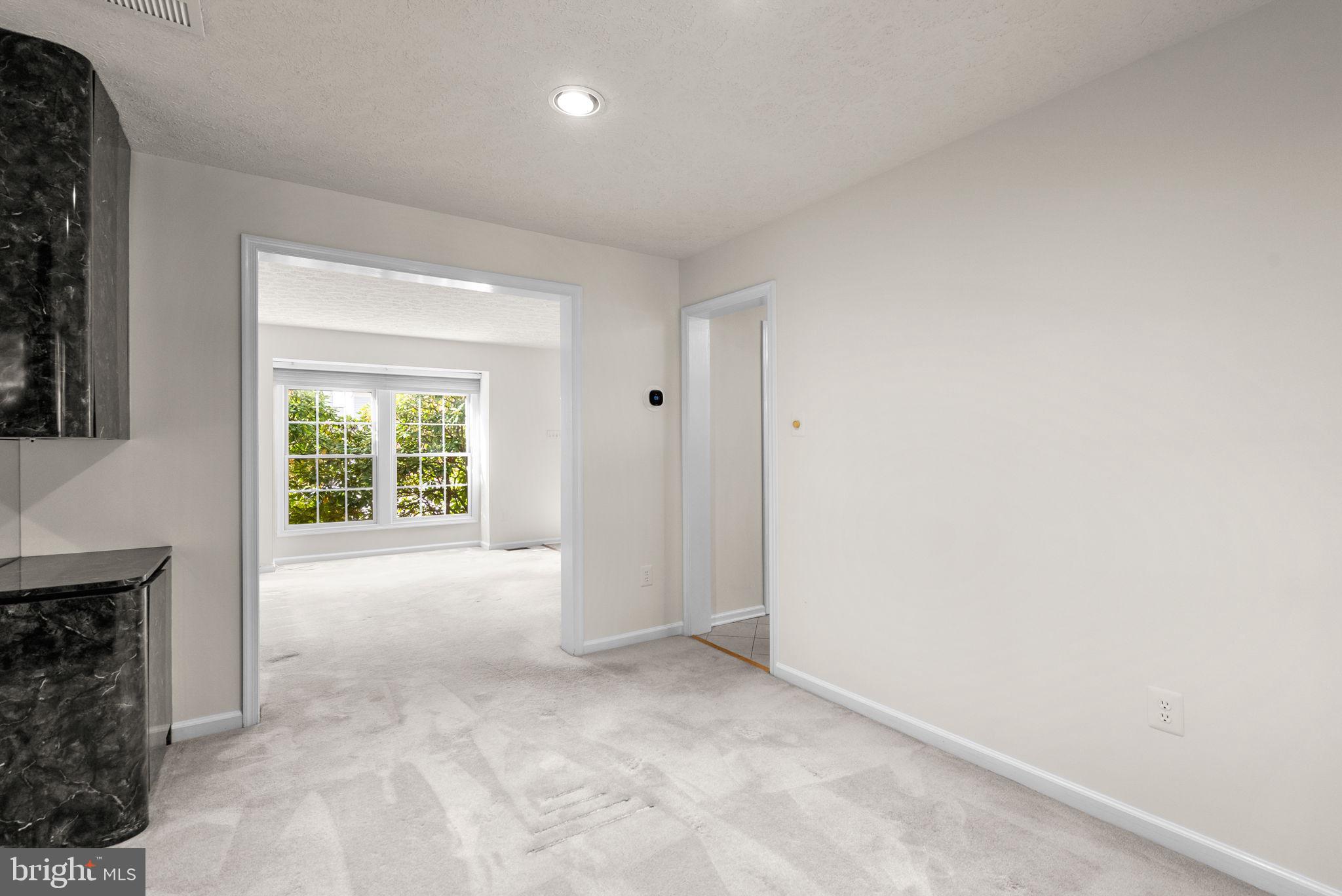 SHEPHERDS GLEN - Residential