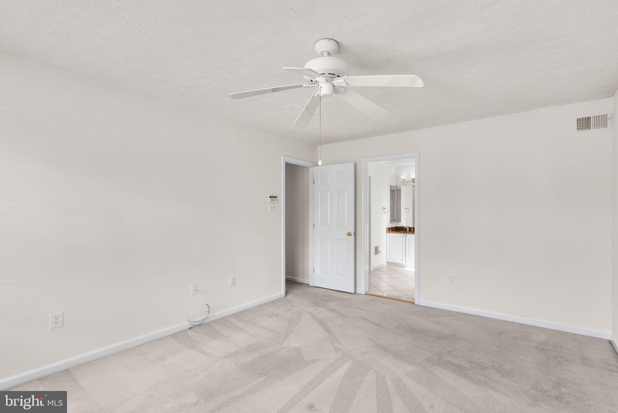 SHEPHERDS GLEN - Residential