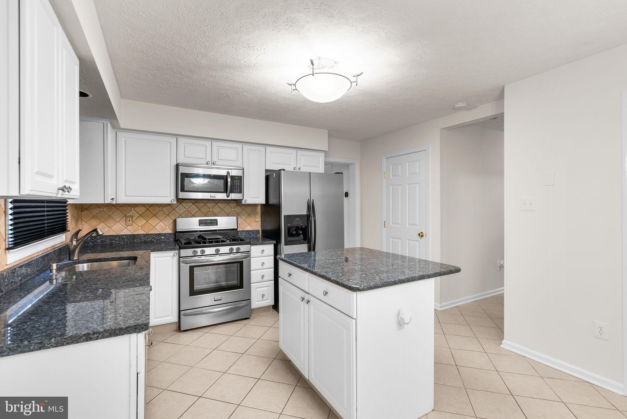 SHEPHERDS GLEN - Residential