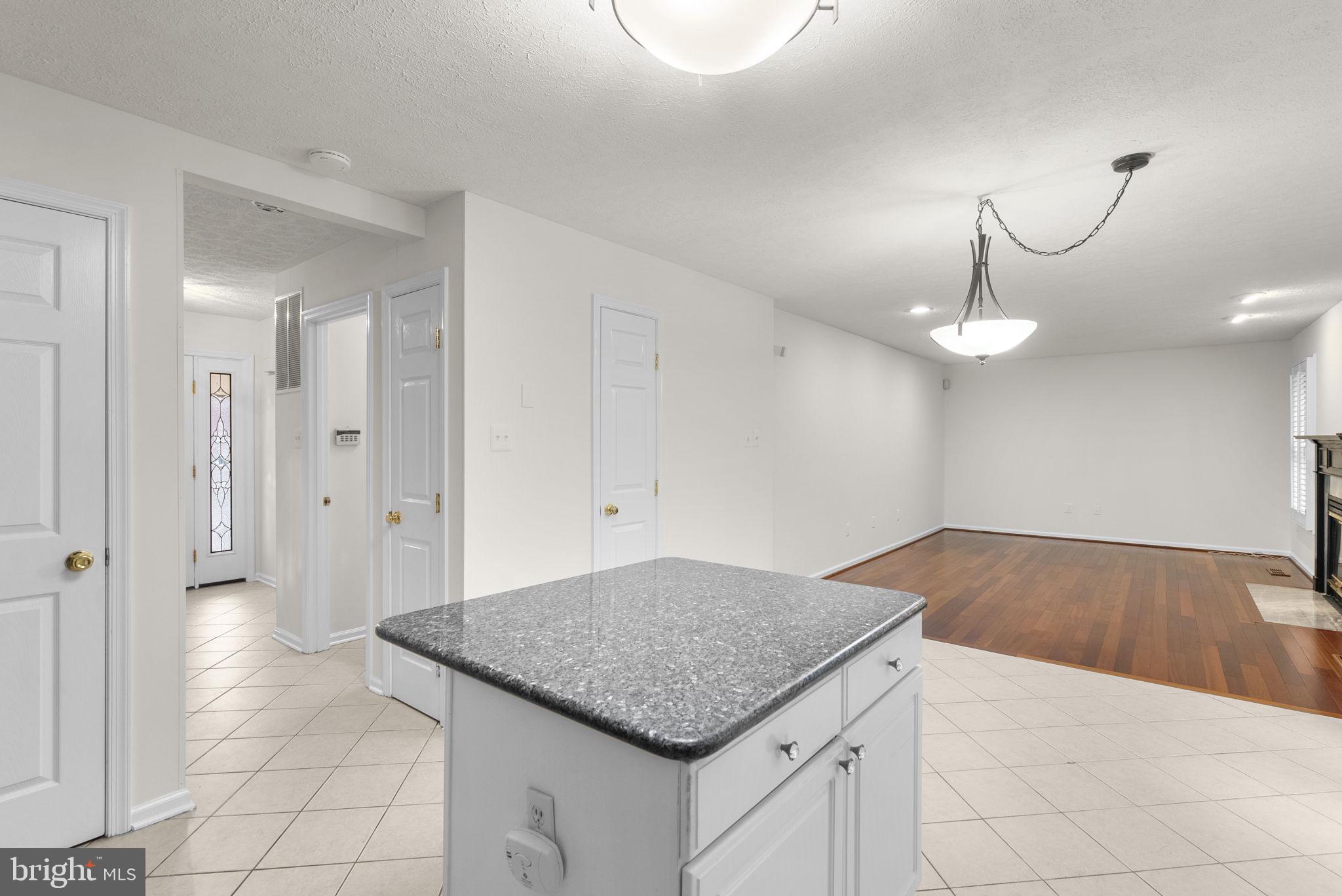 SHEPHERDS GLEN - Residential