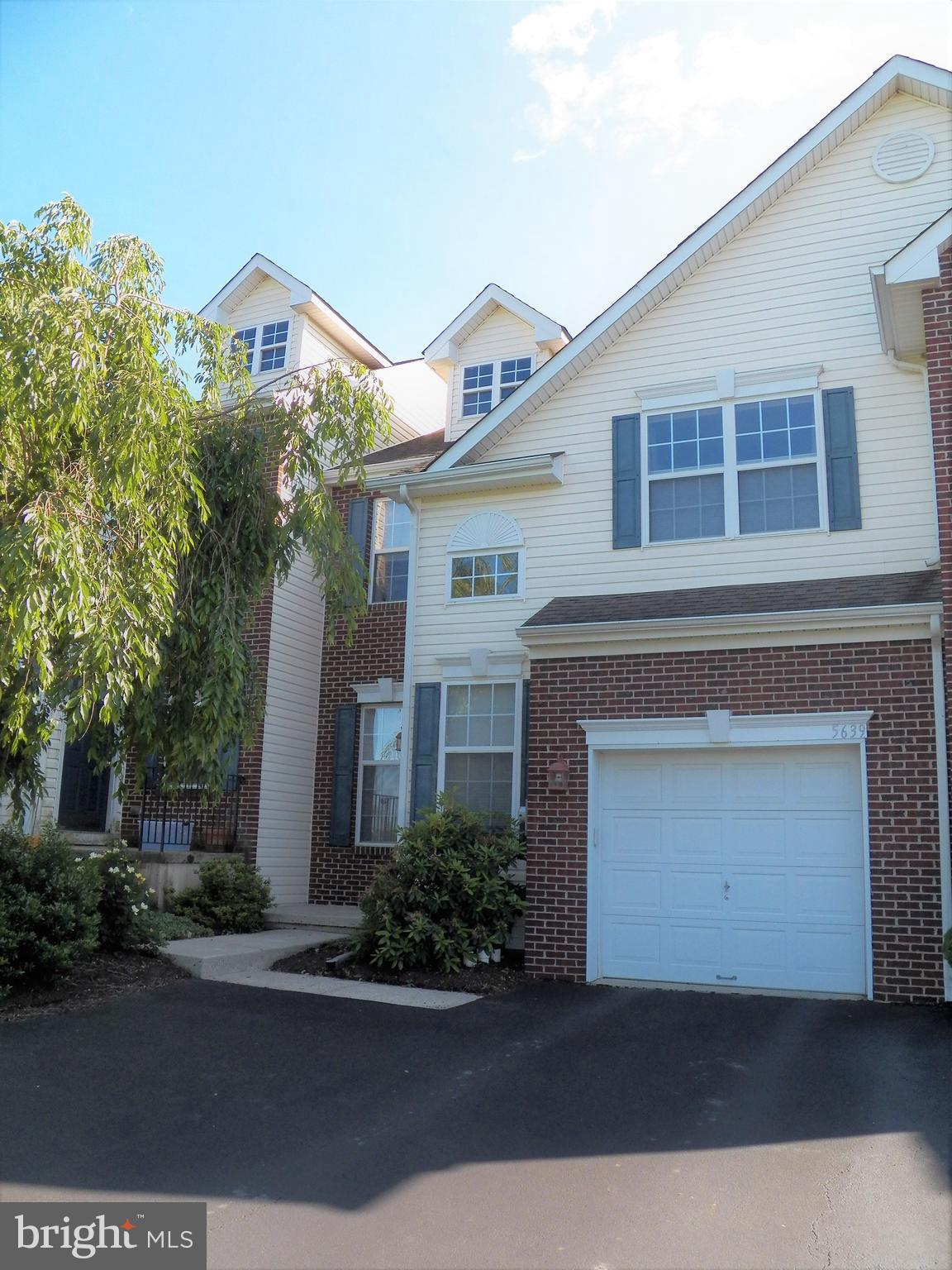 SPRING RIDGE CROSSIN - Residential