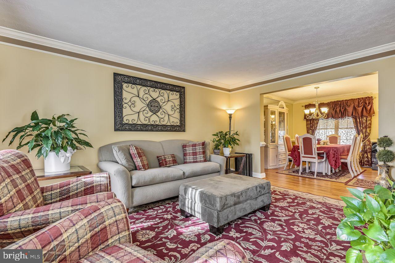 LYONSWOOD - Residential