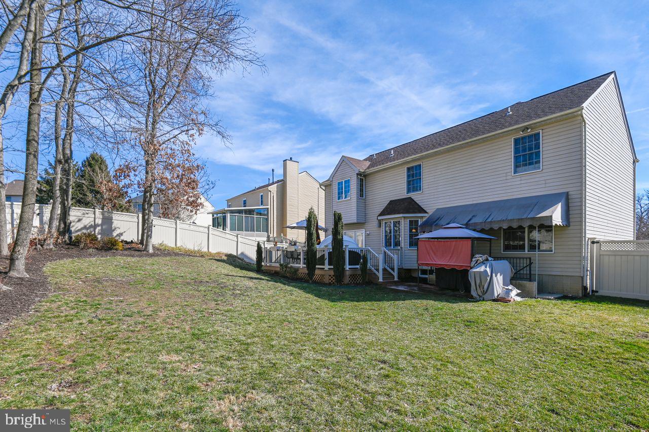 LYONSWOOD - Residential