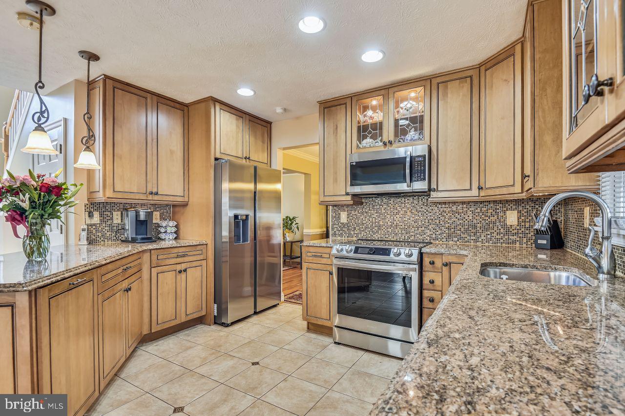 LYONSWOOD - Residential