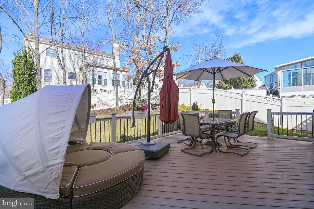 LYONSWOOD - Residential