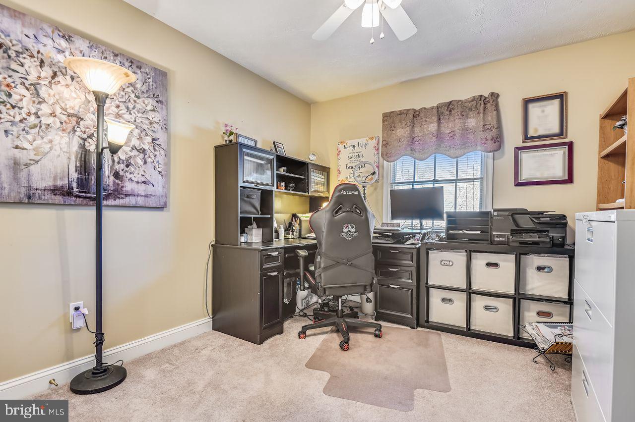 LYONSWOOD - Residential