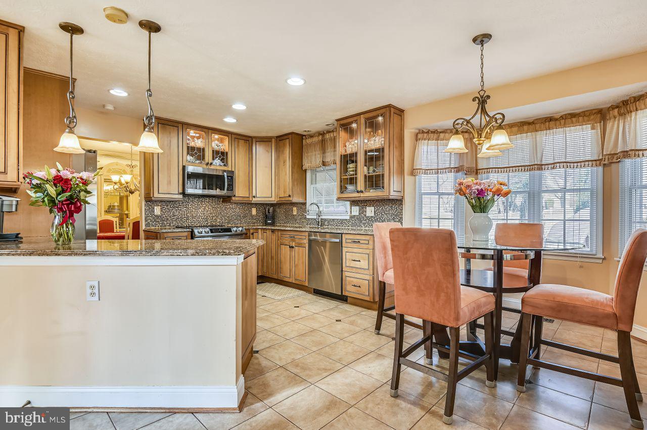 LYONSWOOD - Residential