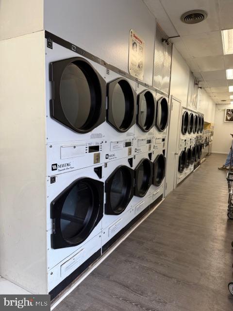 2400 E NORRIS STREET