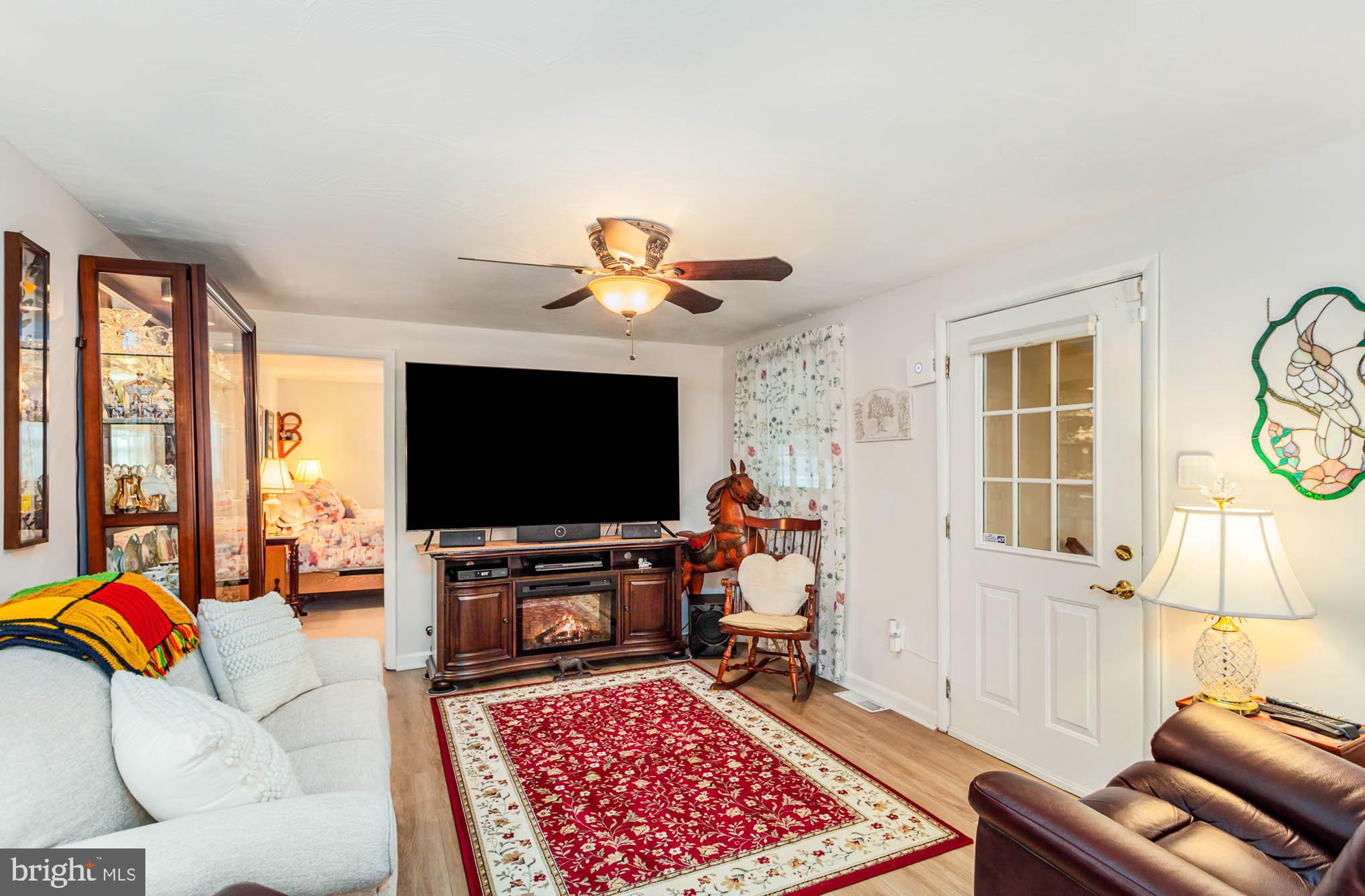 ABERDEEN HILLS - Residential