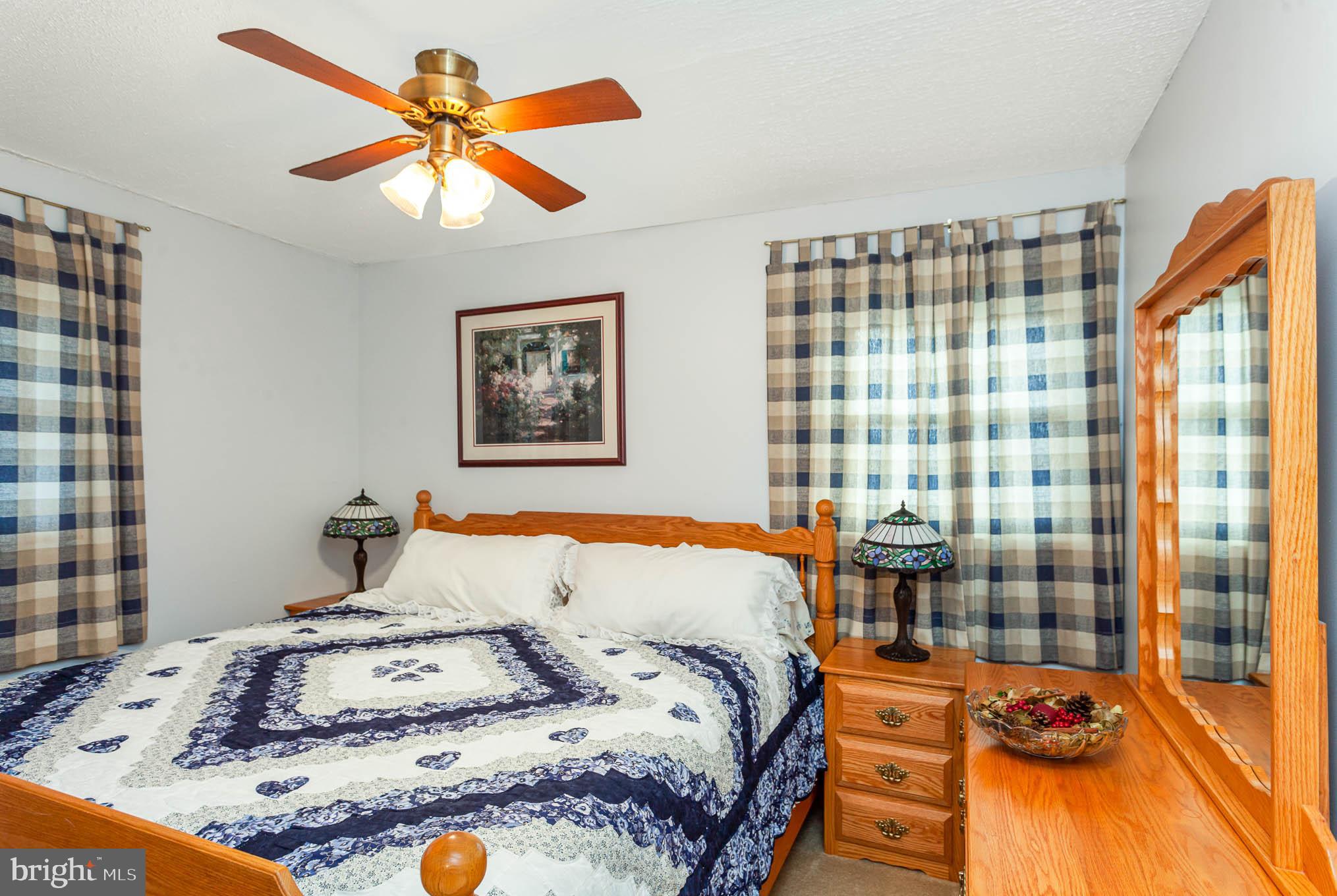 ABERDEEN HILLS - Residential