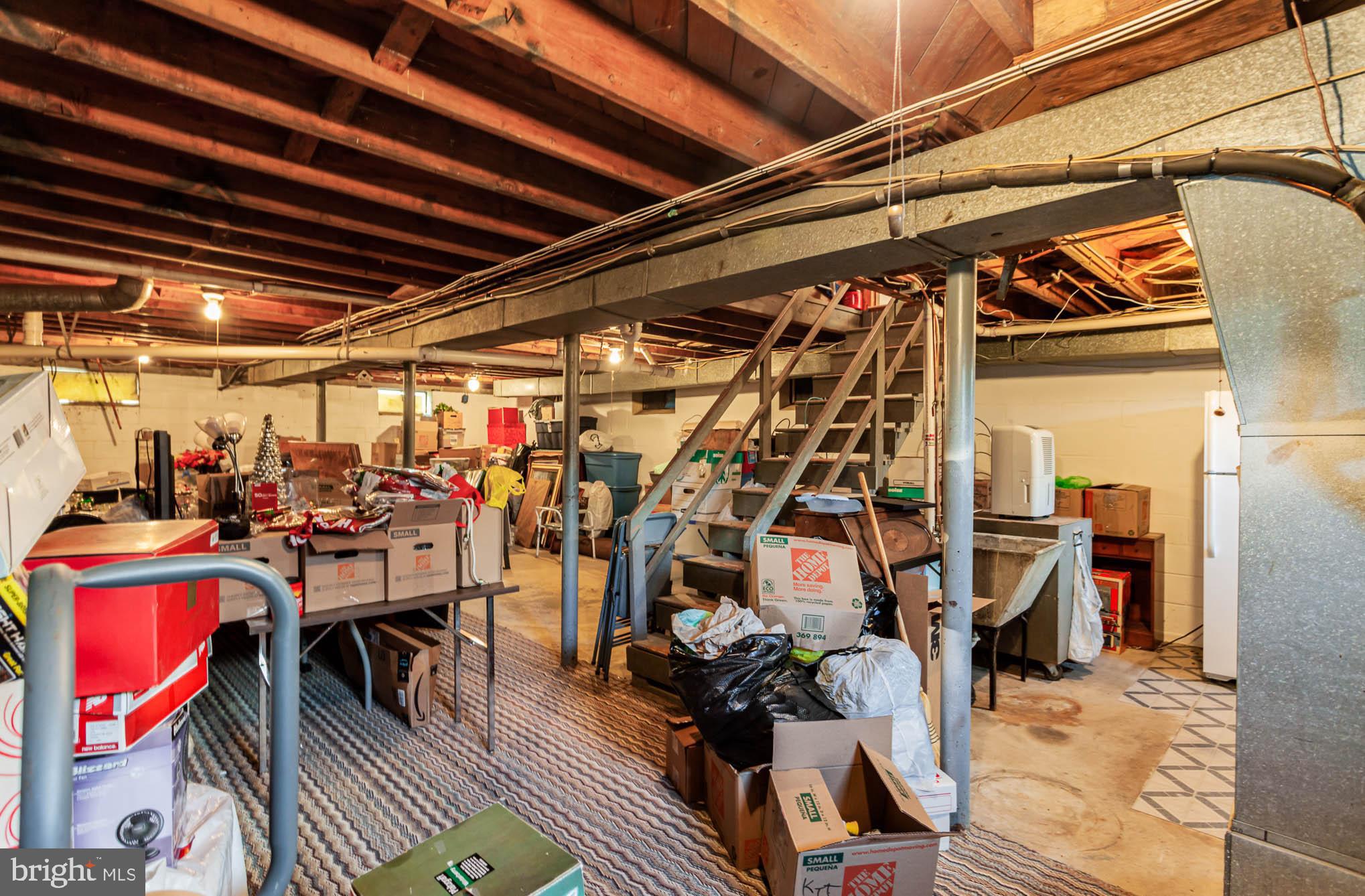 ABERDEEN HILLS - Residential