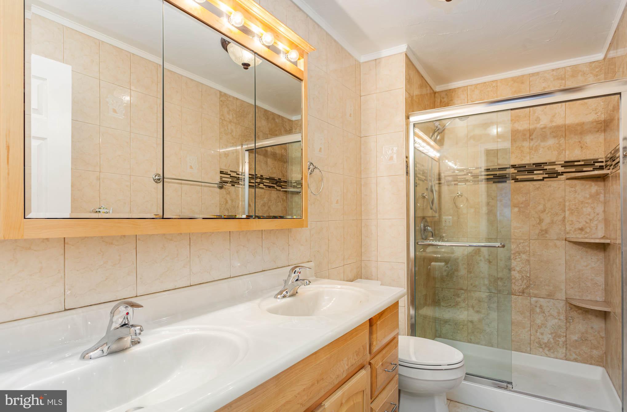 ABERDEEN HILLS - Residential