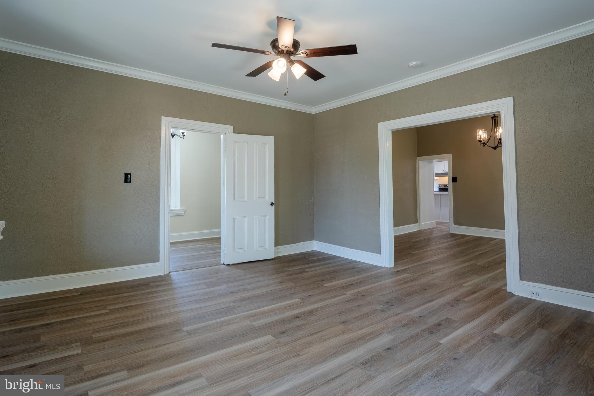 WICKERTON HEIGHTS - Residential