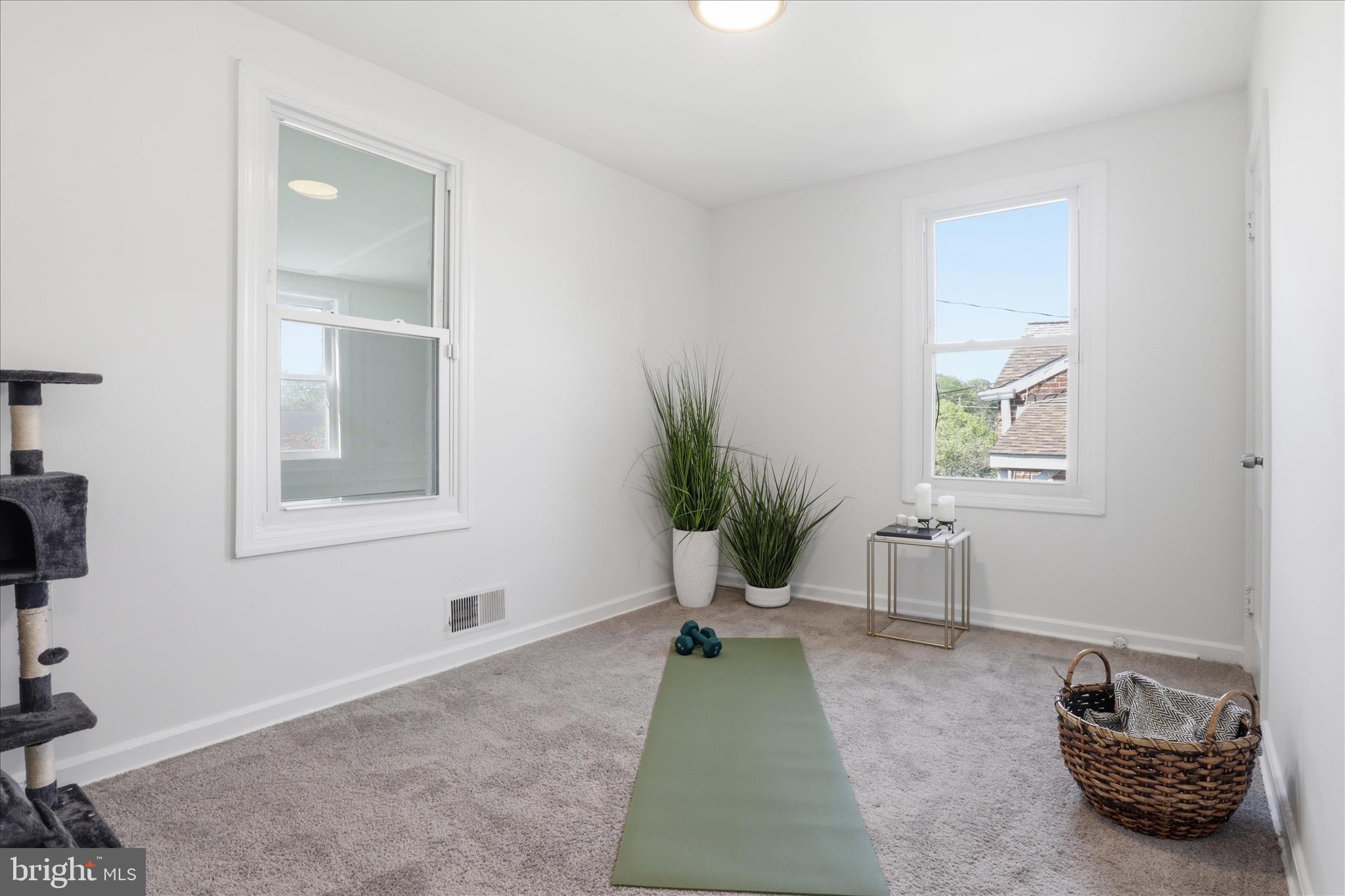 HOLLYWOOD ADDN - Residential