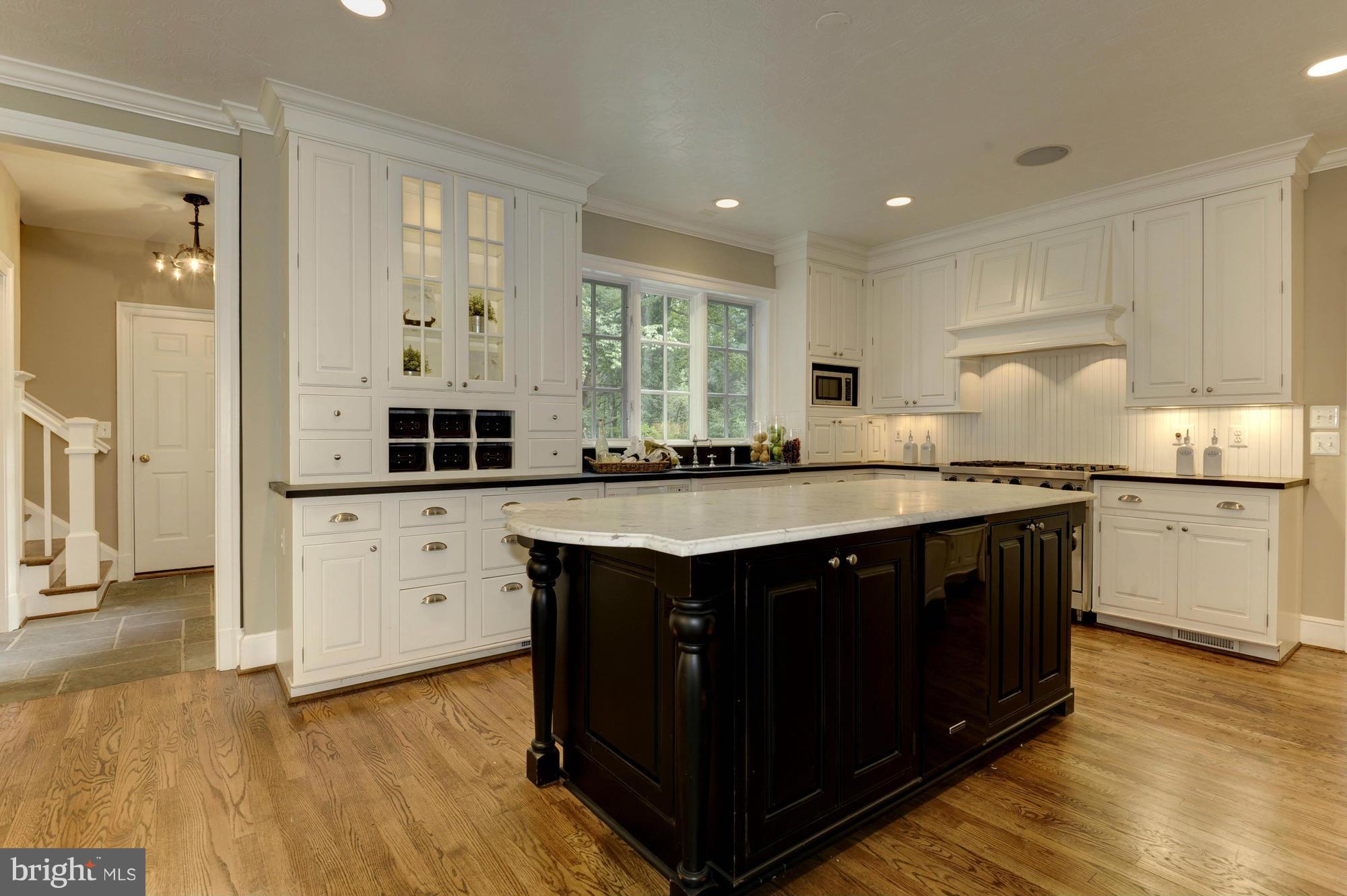 ELMWOOD ESTATES - Residential