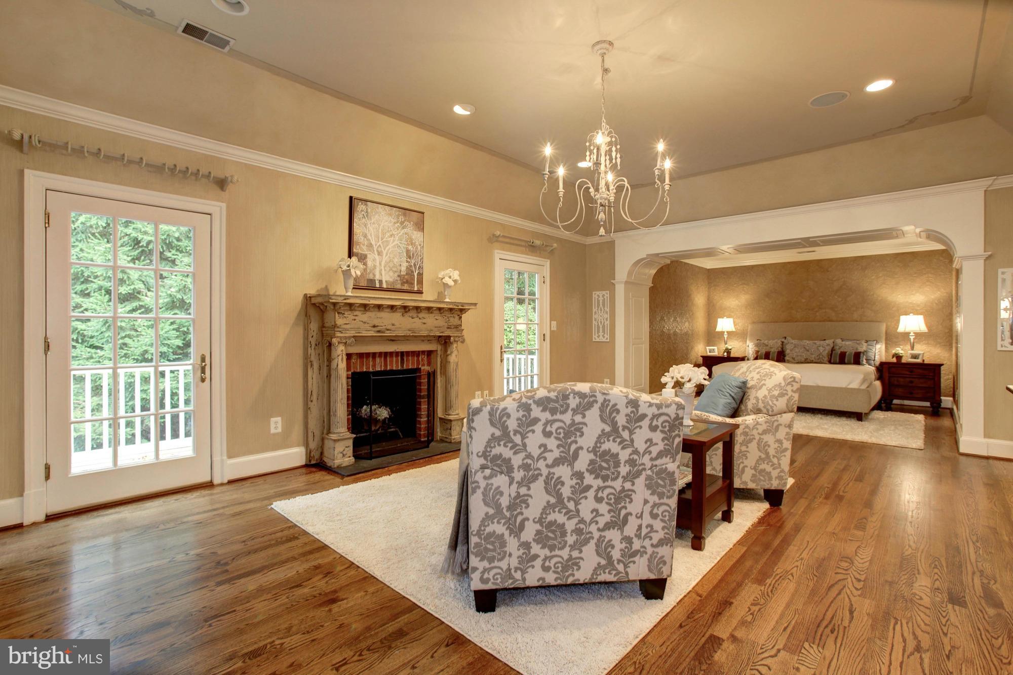 ELMWOOD ESTATES - Residential