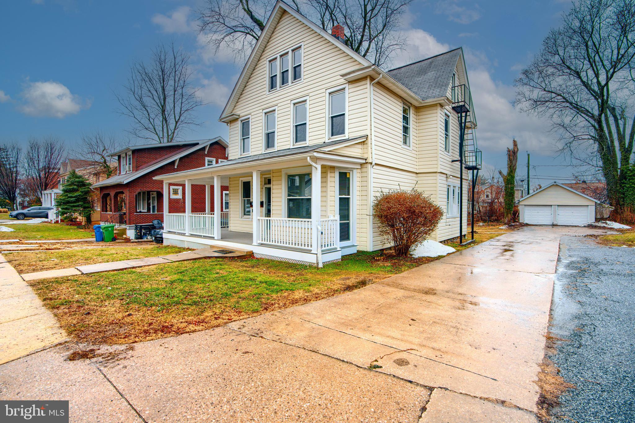 3807 FLEETWOOD AVENUE 3