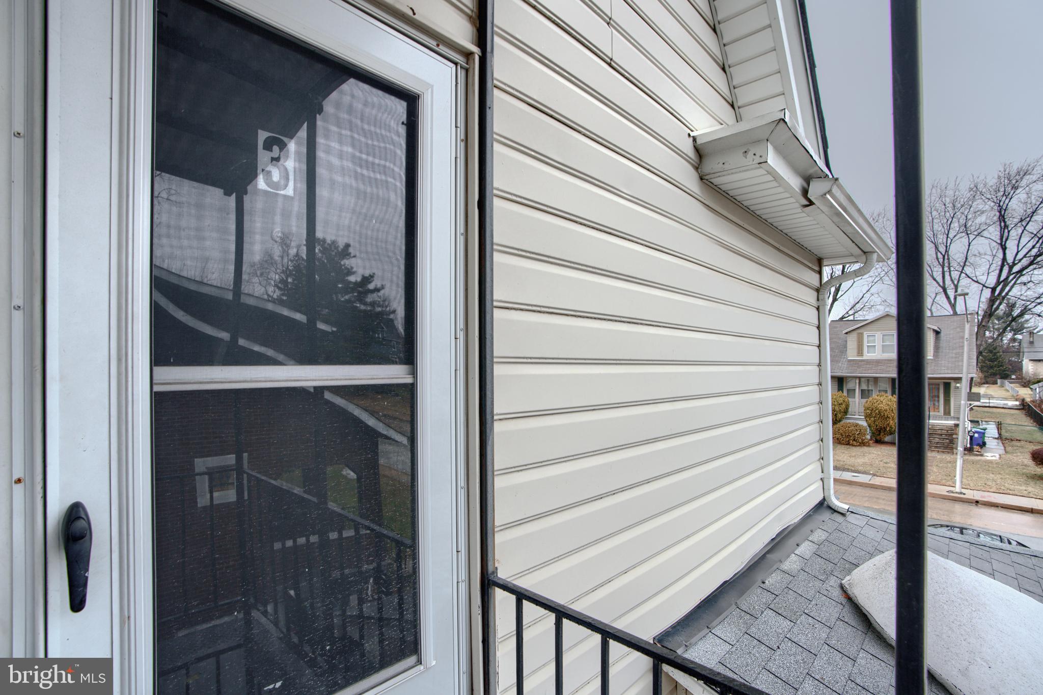 3807 FLEETWOOD AVENUE 3