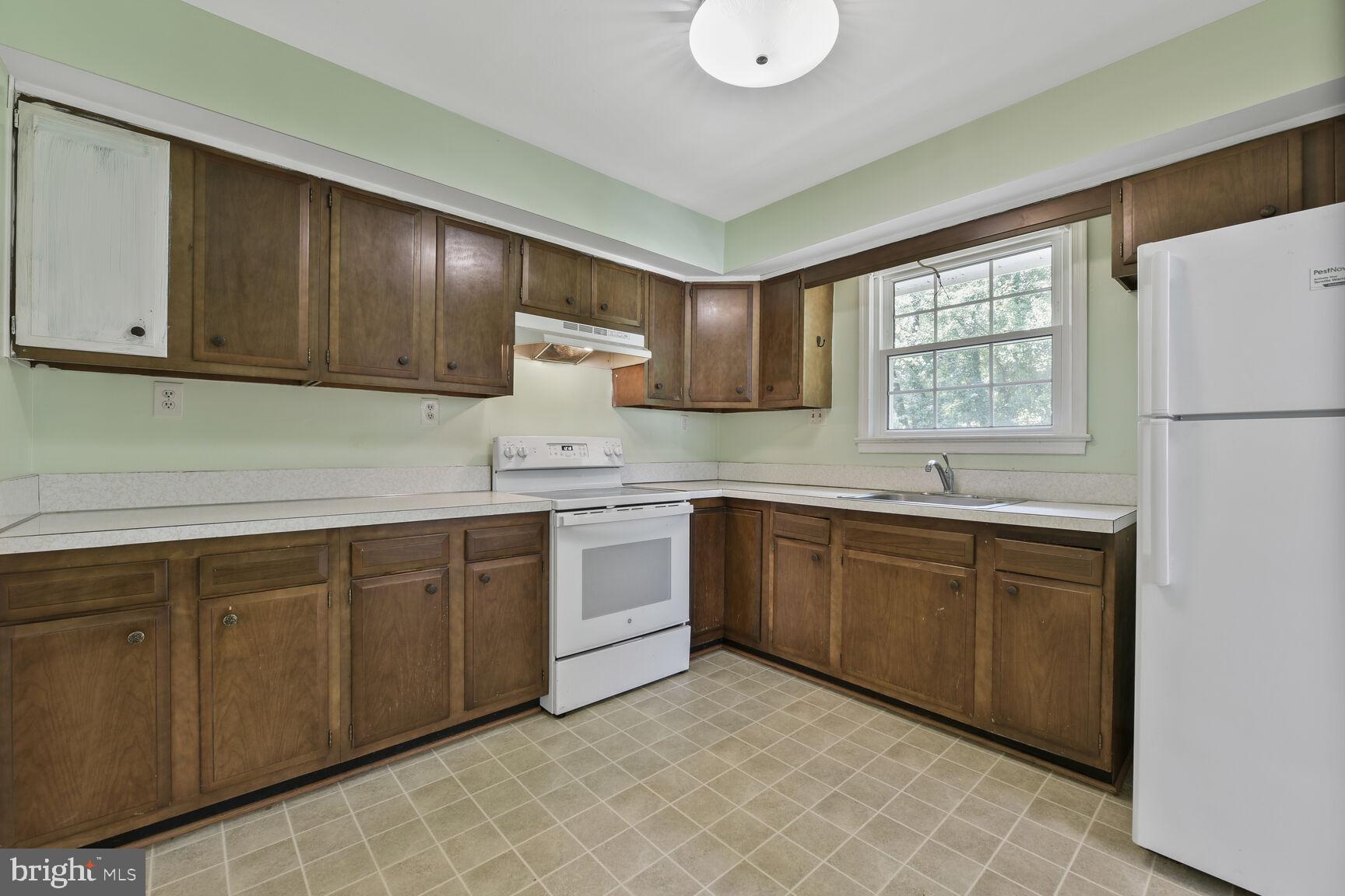 341 S 26TH STREET