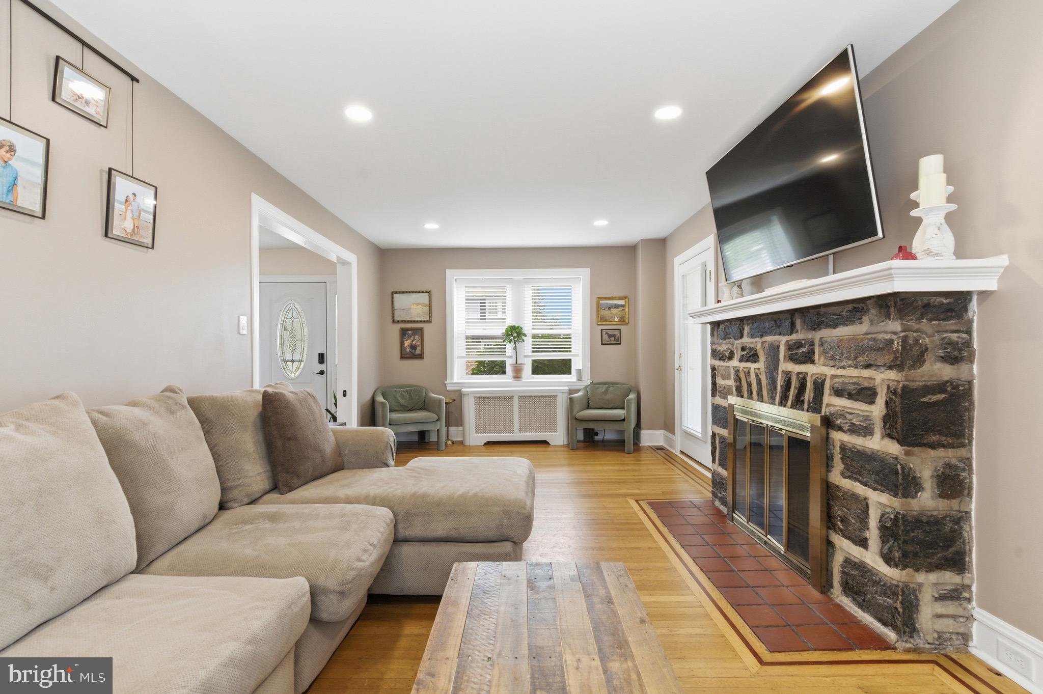 BROOKLINE - Residential