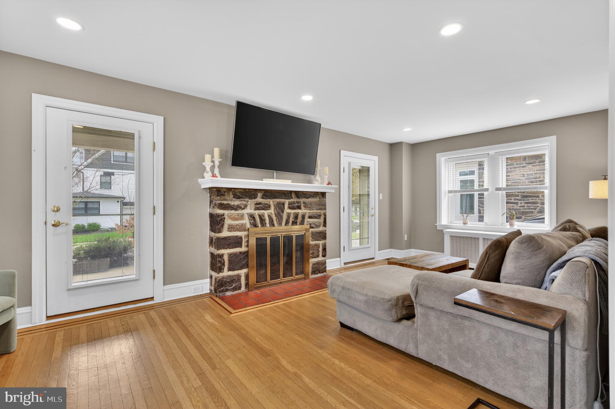 BROOKLINE - Residential