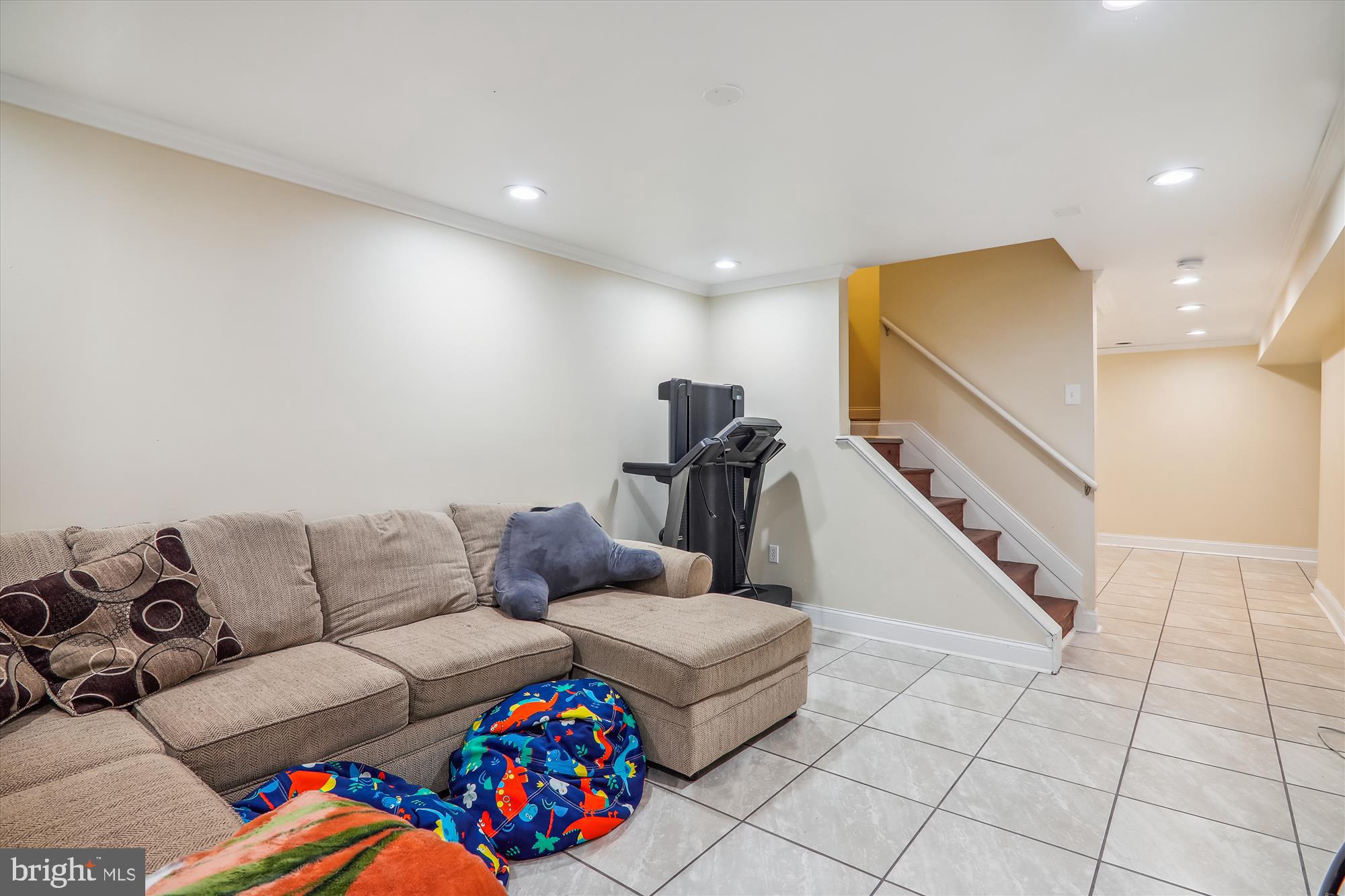 ENFIELD CHASE - Residential