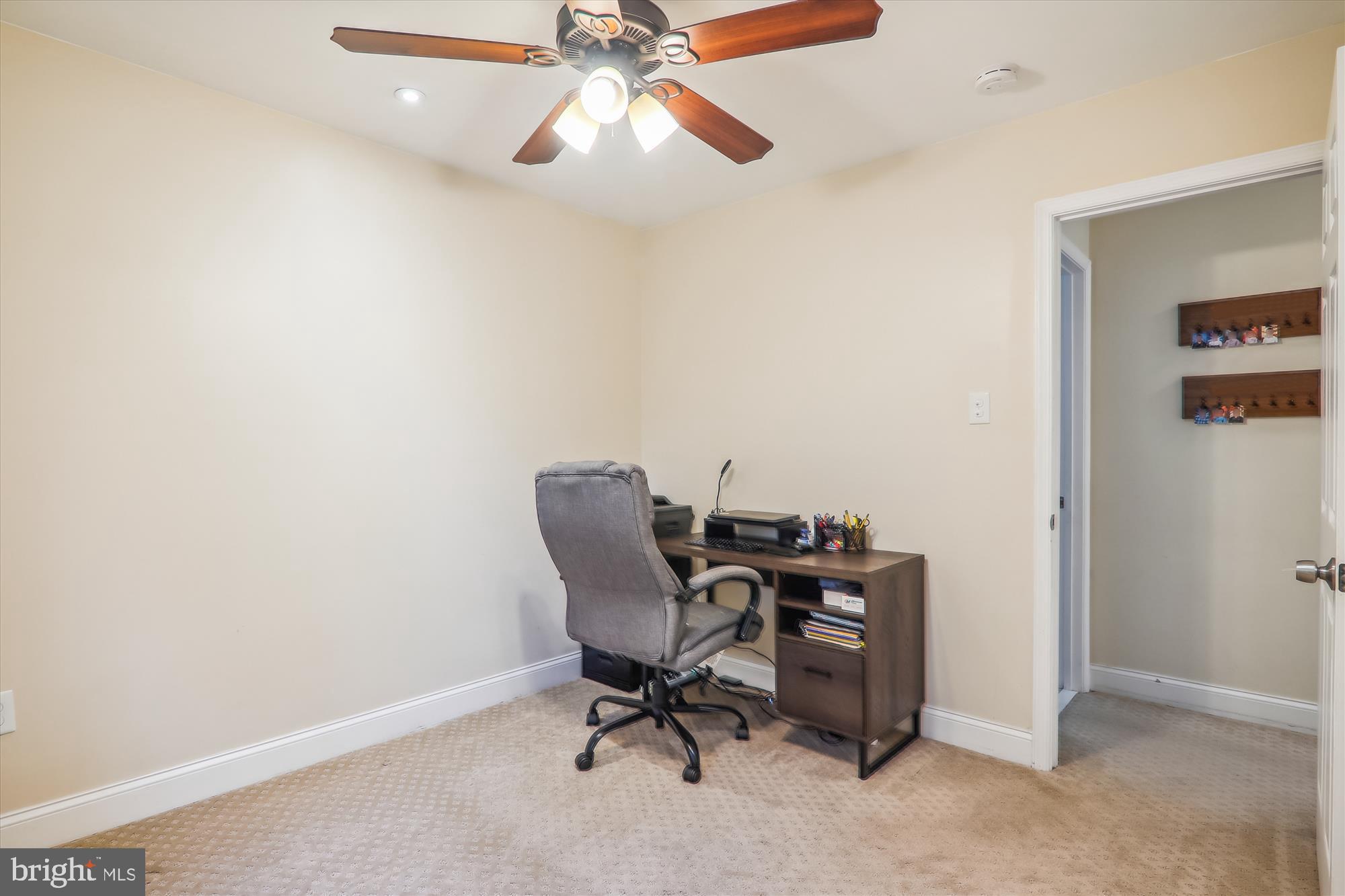 ENFIELD CHASE - Residential