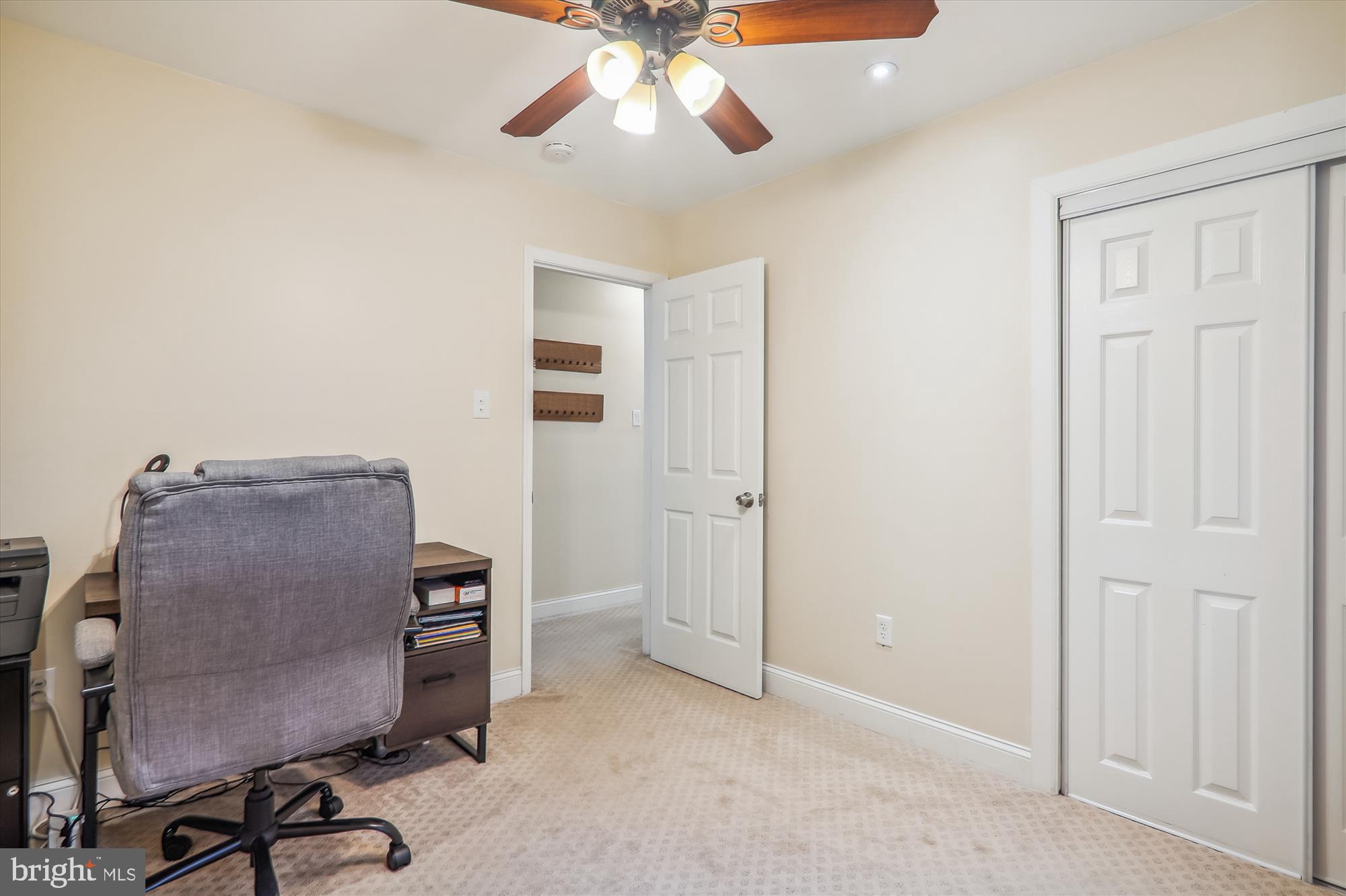 ENFIELD CHASE - Residential