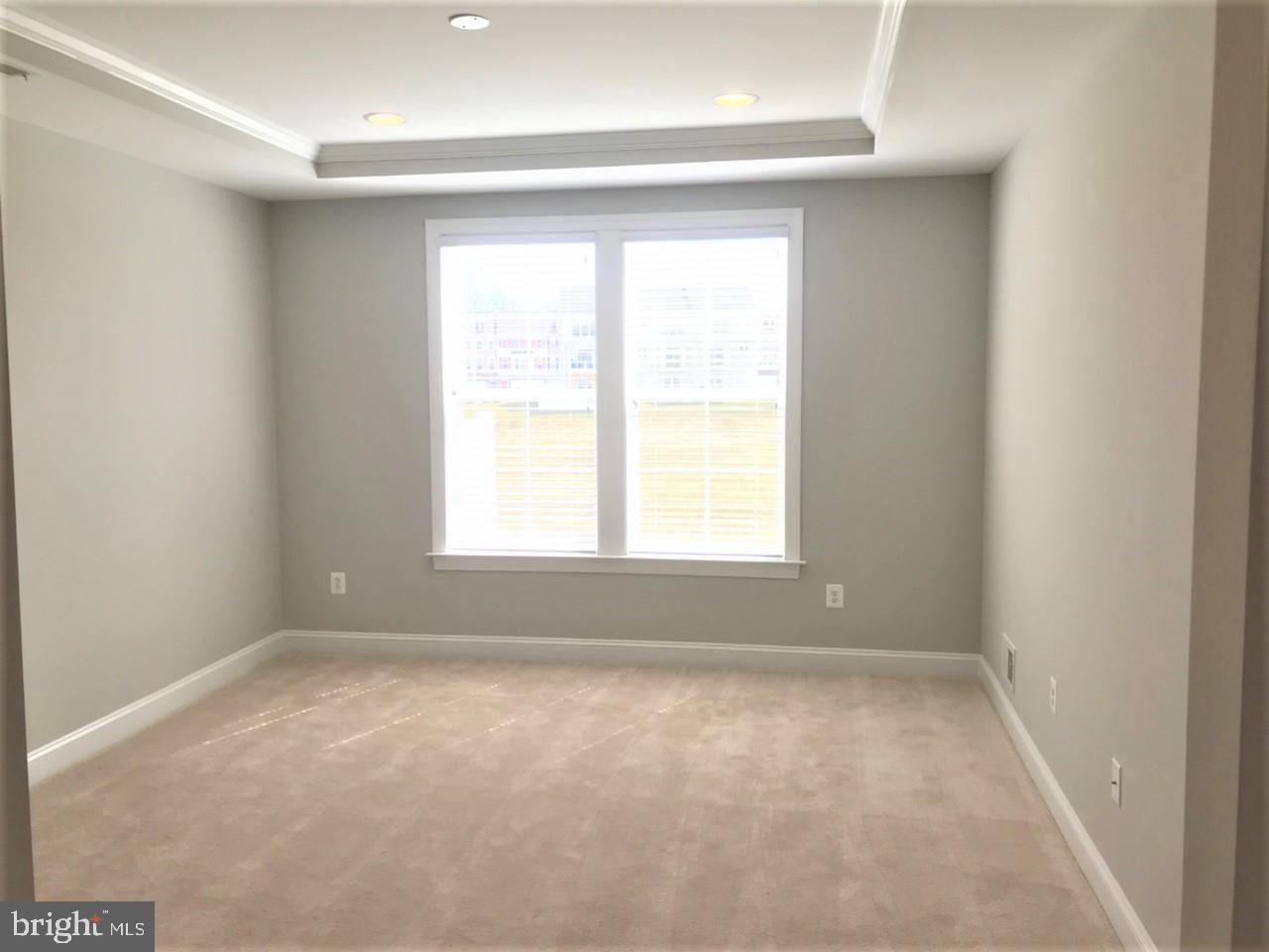 ROSEWOOD VILLAGE - Residential