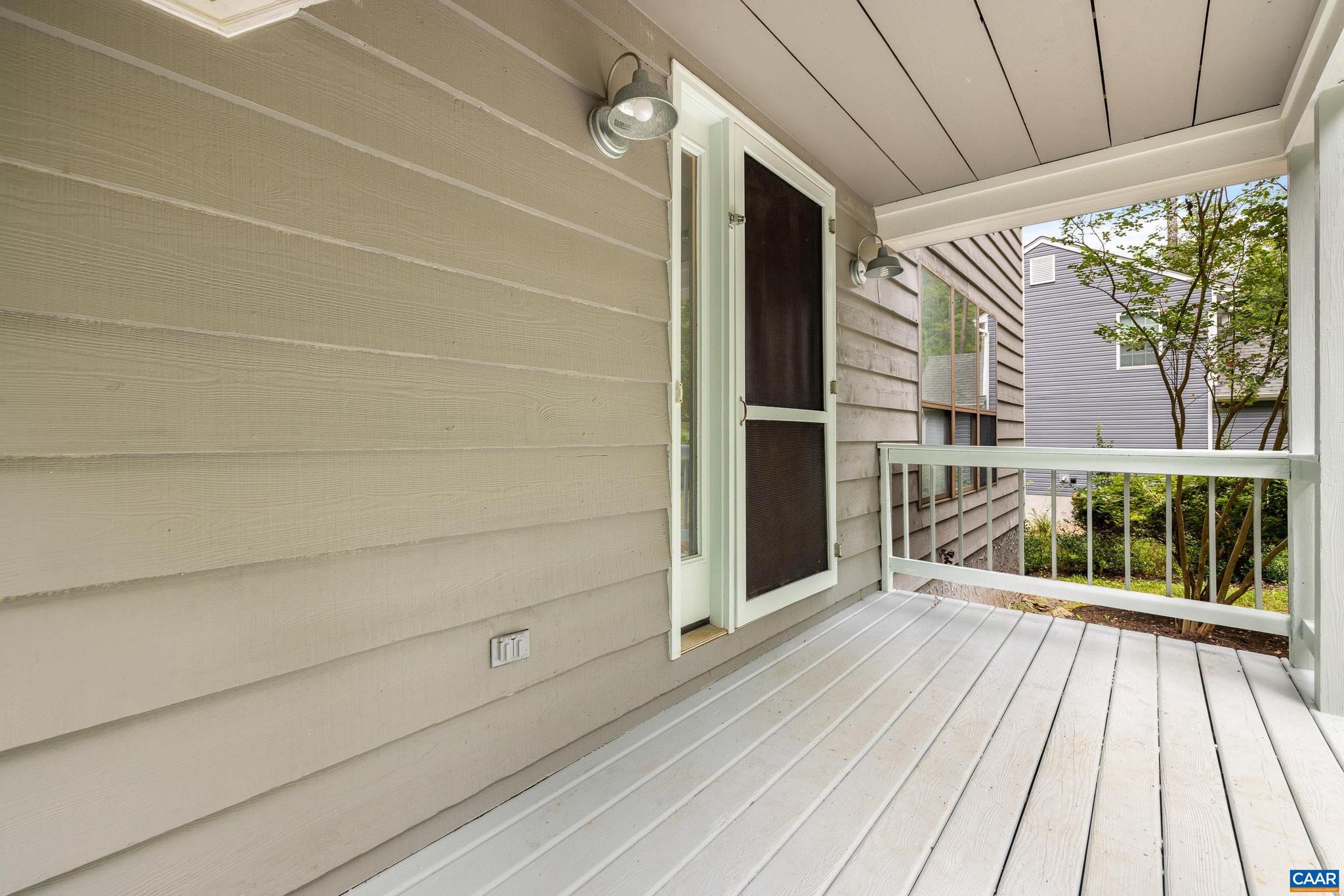 LAKE MONTICELLO - Residential Lease