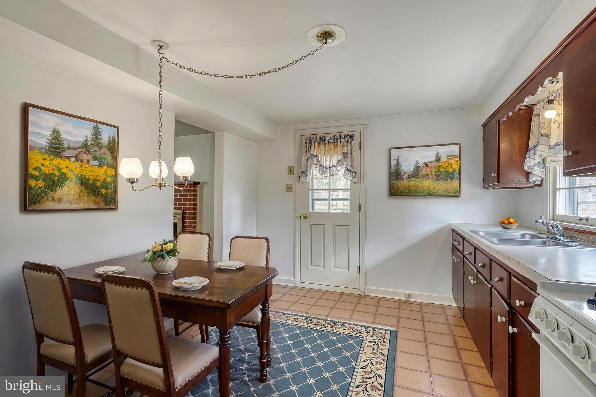 MANCHESTER - Residential