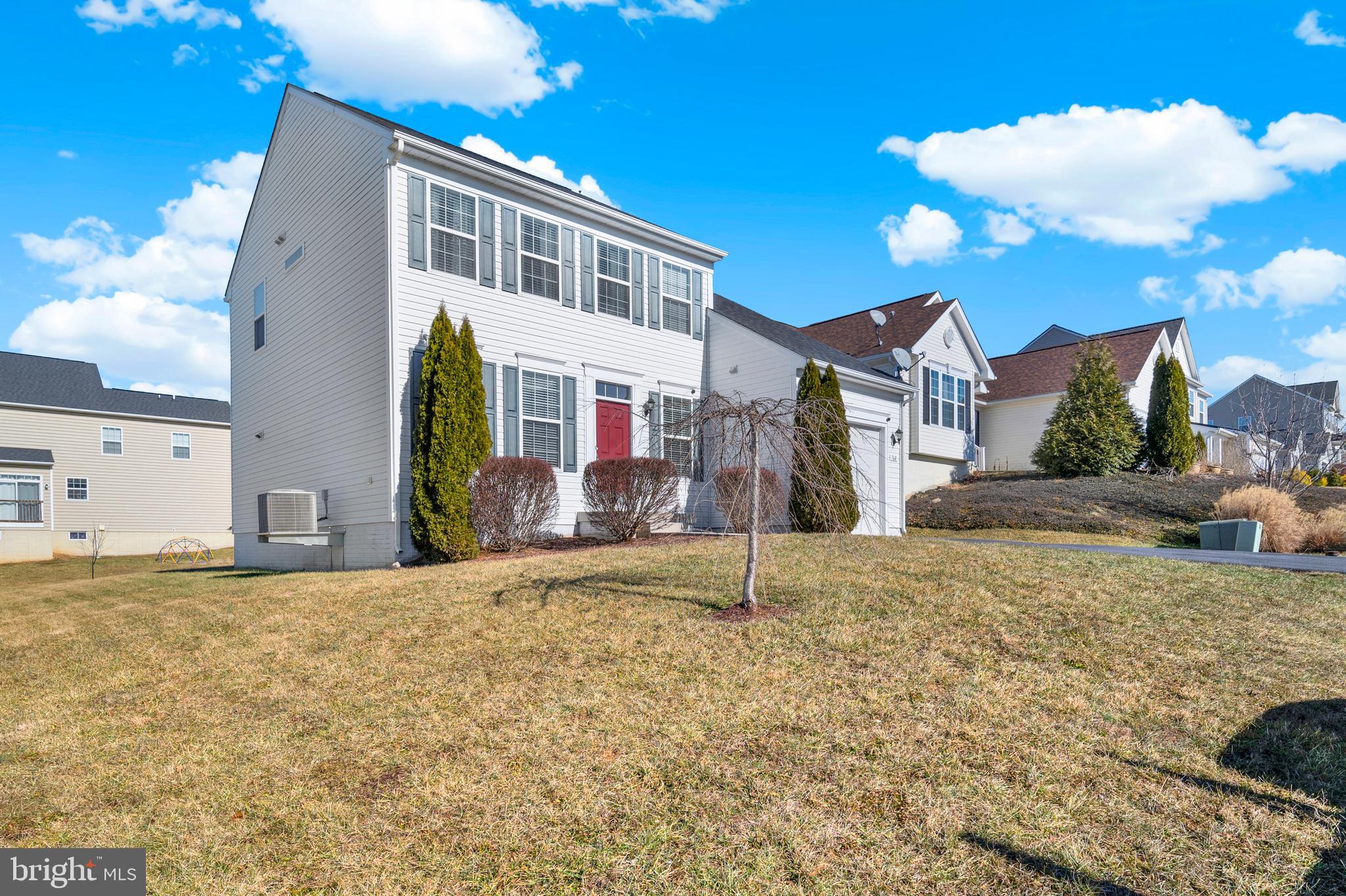 BENTWOOD ESTATES - Residential