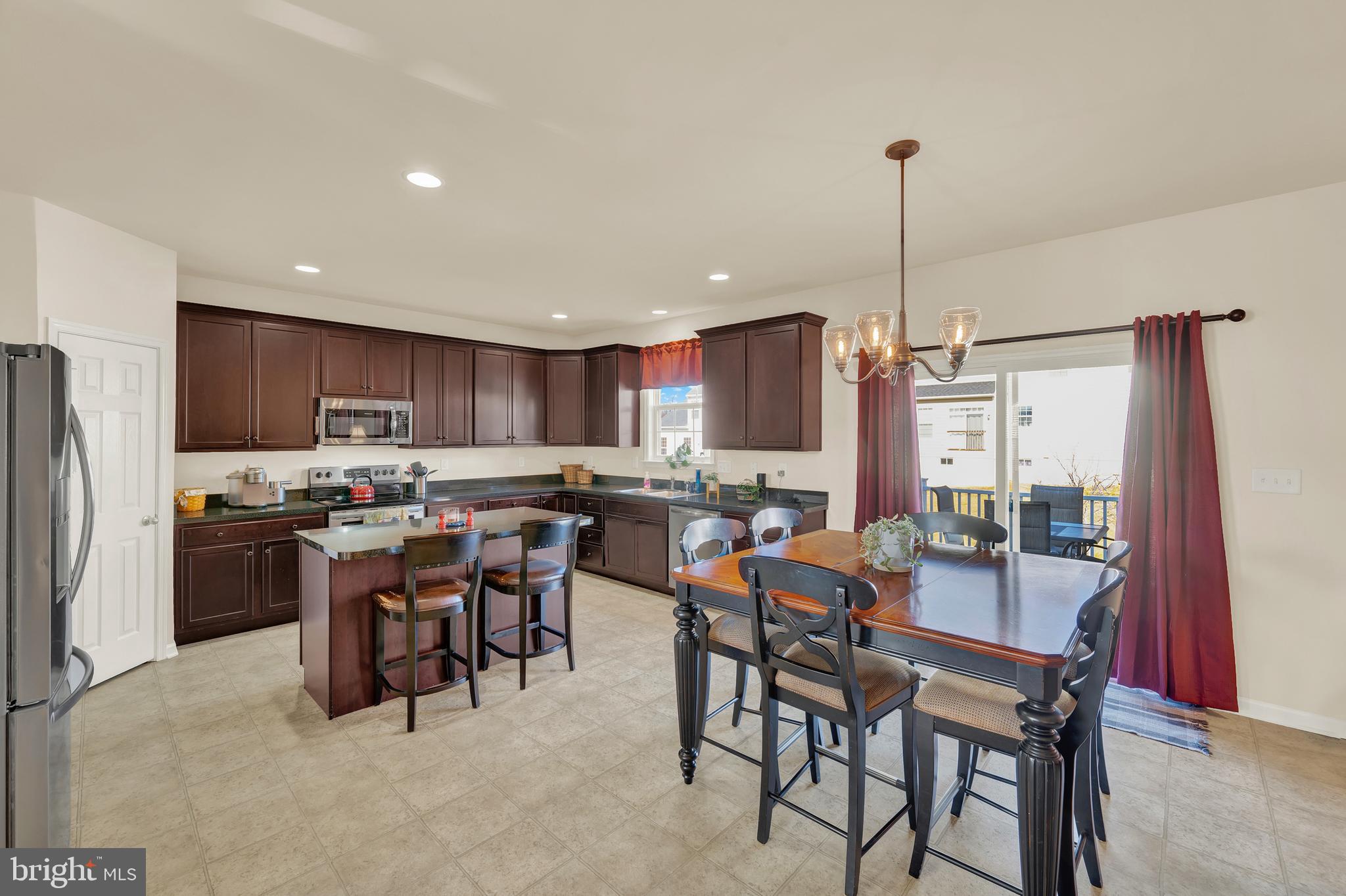 BENTWOOD ESTATES - Residential