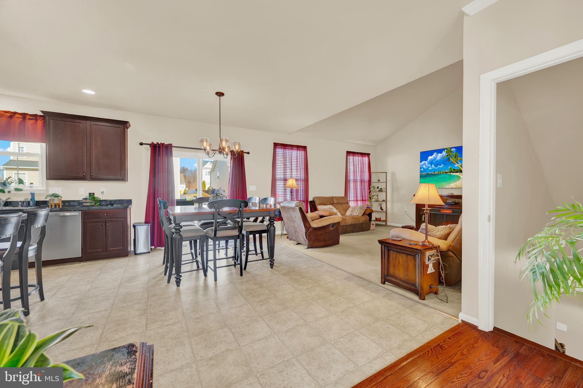 BENTWOOD ESTATES - Residential