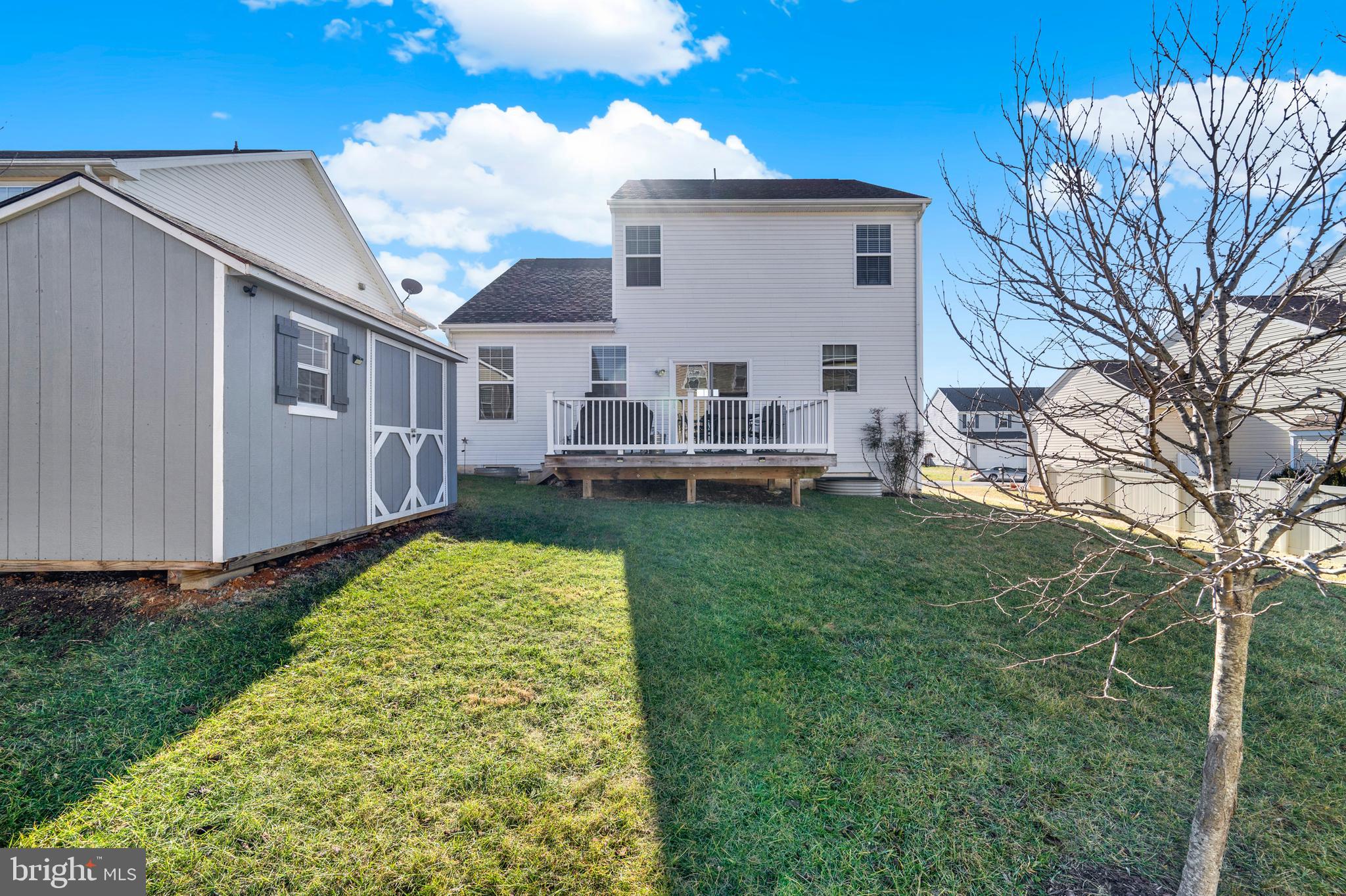 BENTWOOD ESTATES - Residential