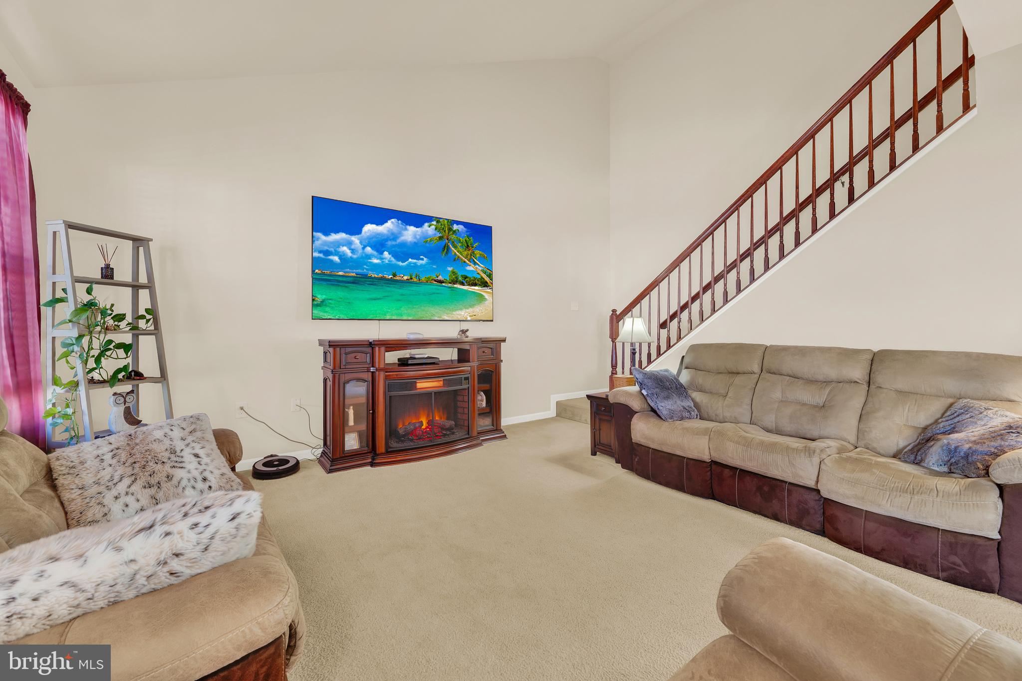 BENTWOOD ESTATES - Residential