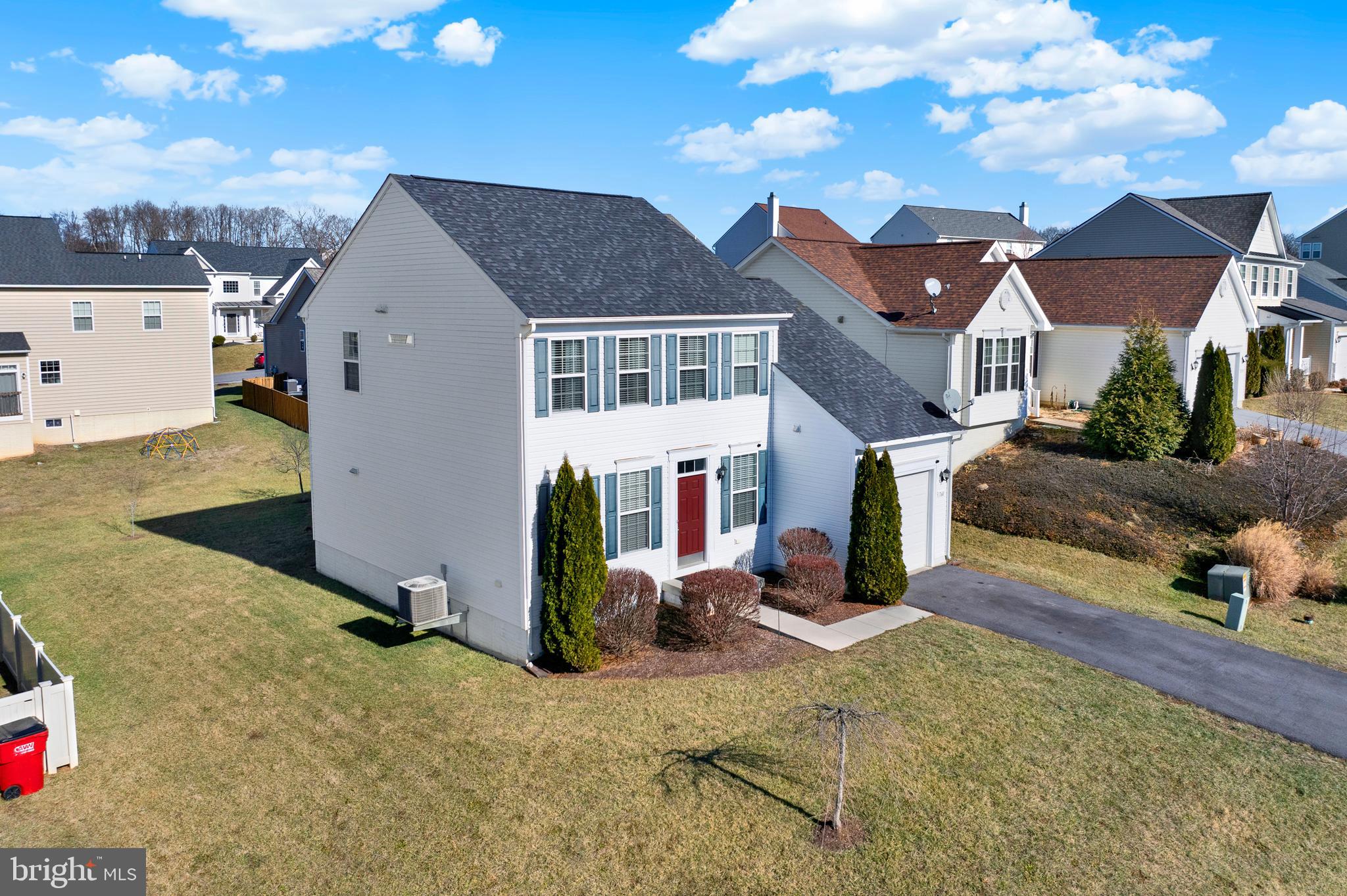 BENTWOOD ESTATES - Residential