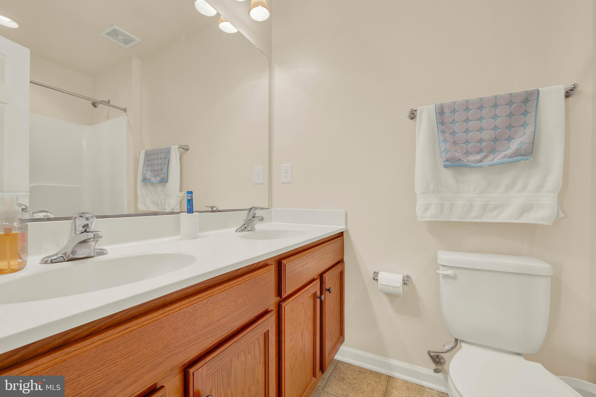 BENTWOOD ESTATES - Residential