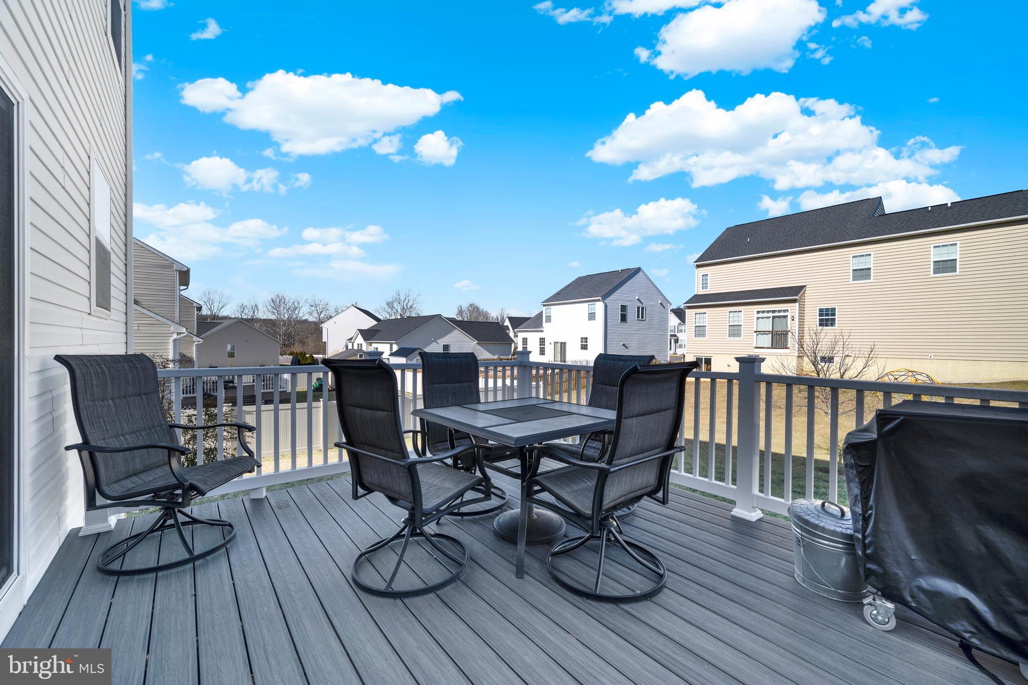 BENTWOOD ESTATES - Residential