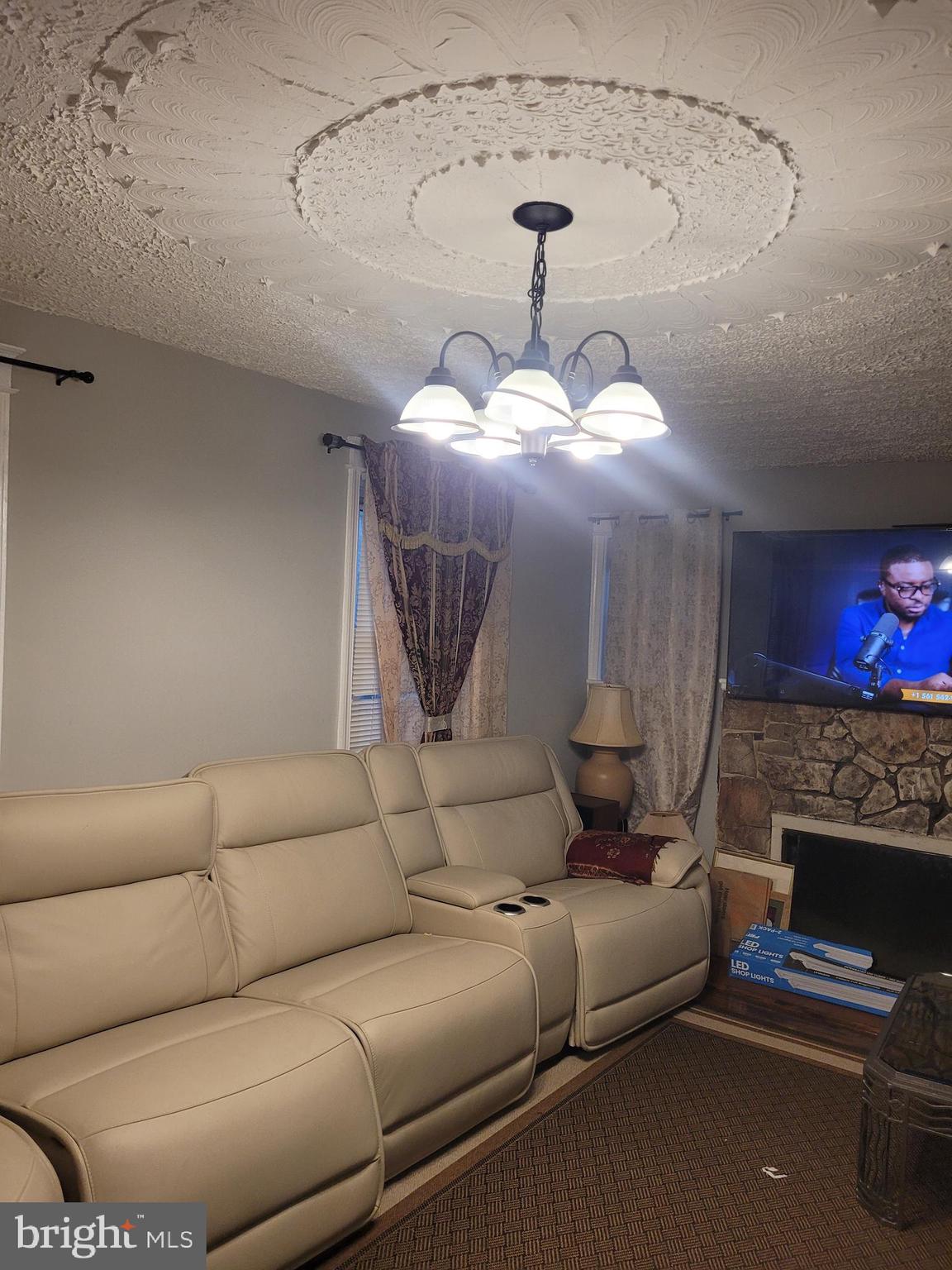 GLENARDEN HEIGHTS - Residential