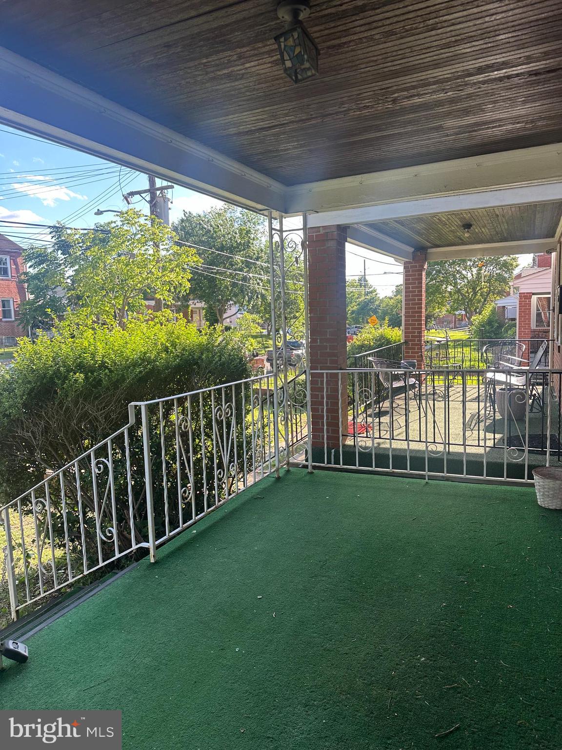 1902 T STREET SE