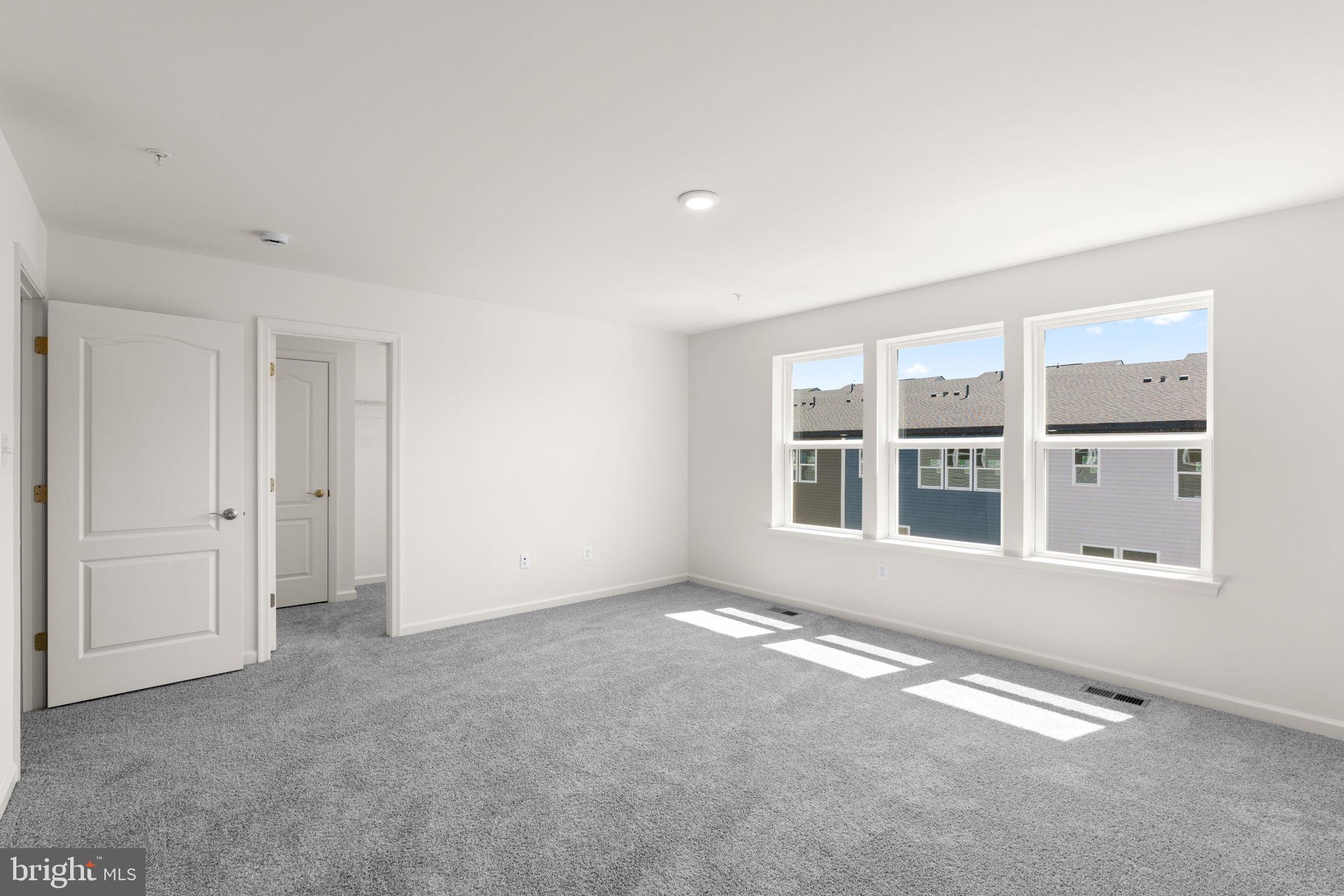 PADDOCK POINTE - Residential Lease