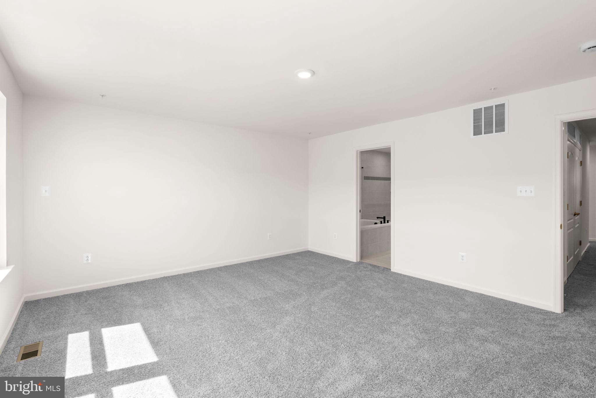 PADDOCK POINTE - Residential Lease