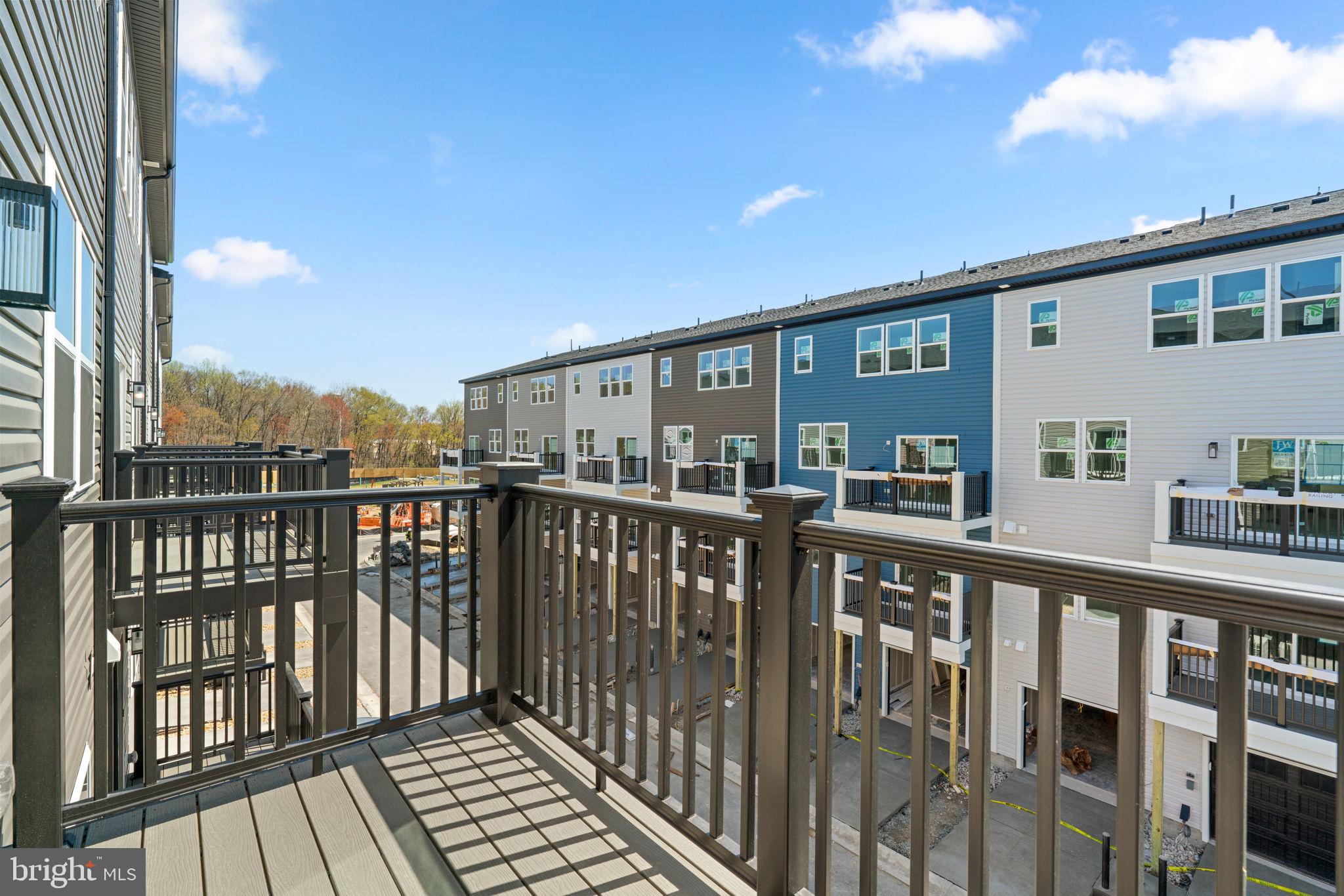 PADDOCK POINTE - Residential Lease