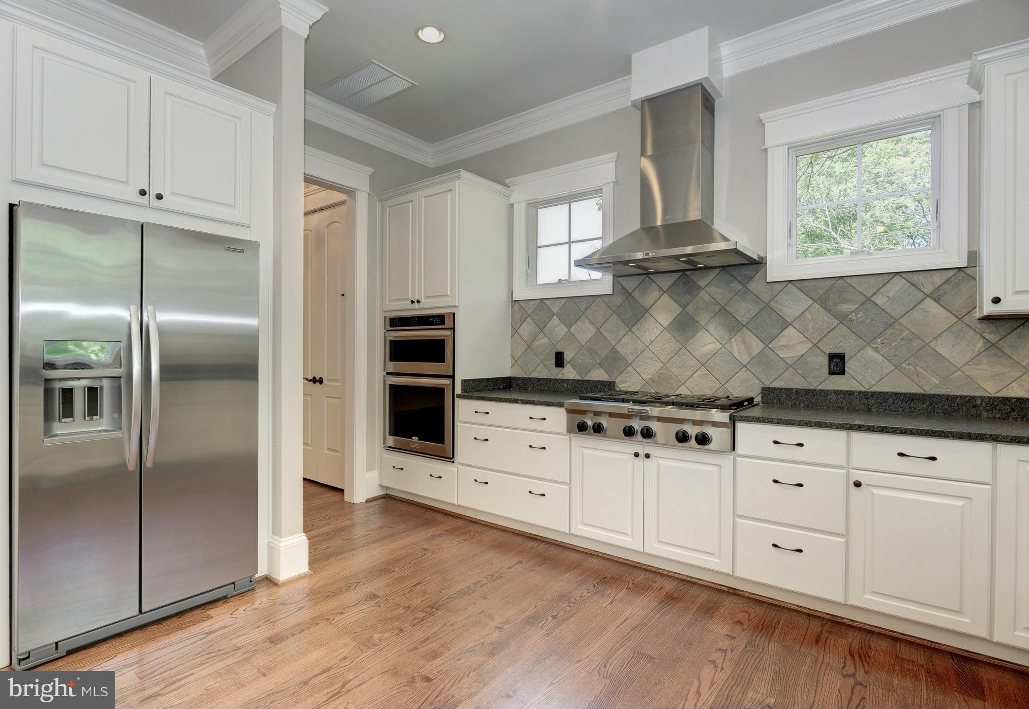 KINGCREST - Residential