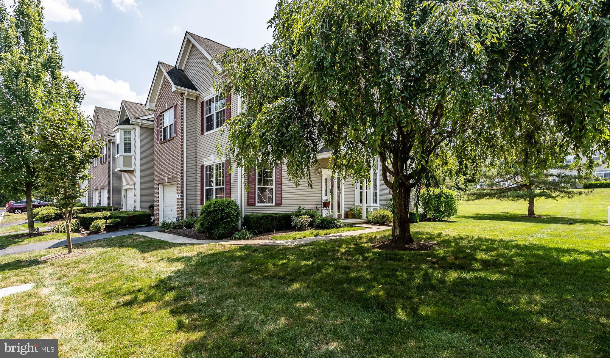 BRANDYWINE @ THORN - Residential